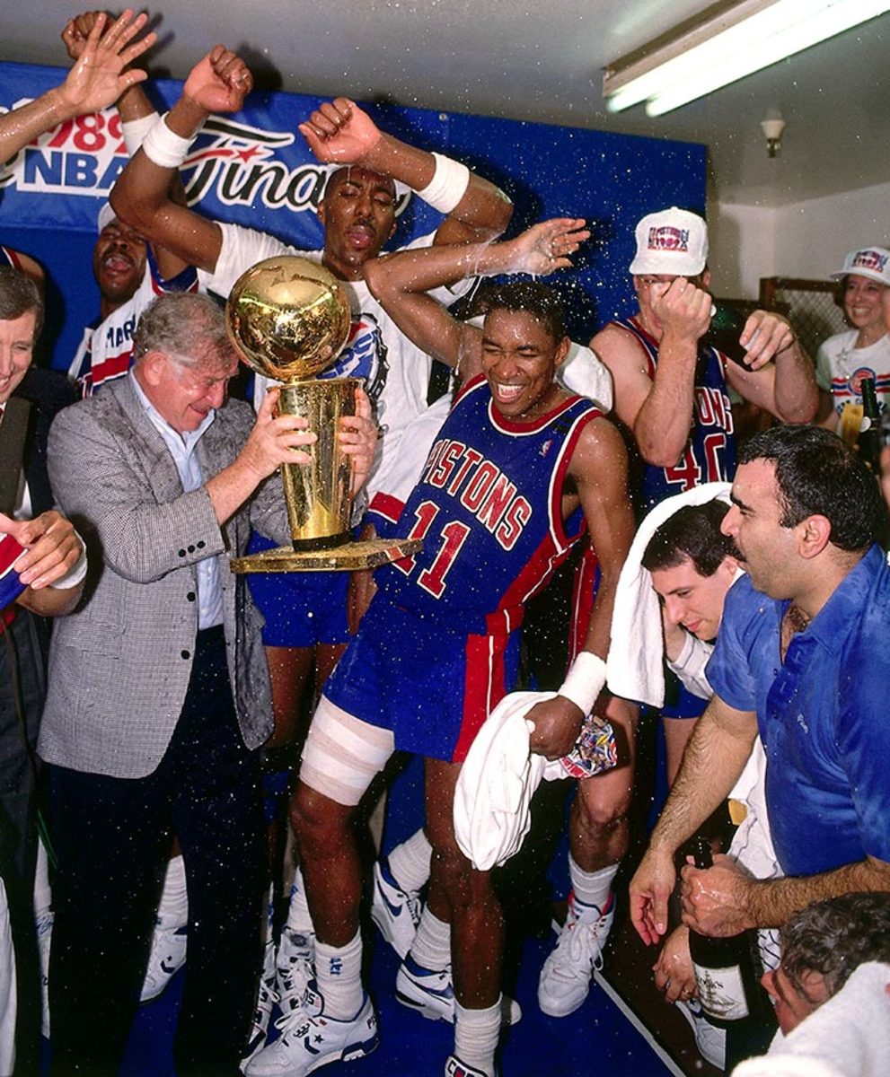 11-Isiah-Thomas.jpg